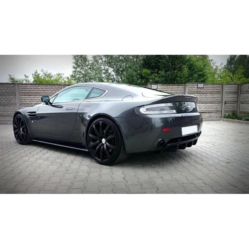 Maxton - SET DES BAS DE CAISSE ASTON MARTIN V8 VANTAGE Noir Brillant
