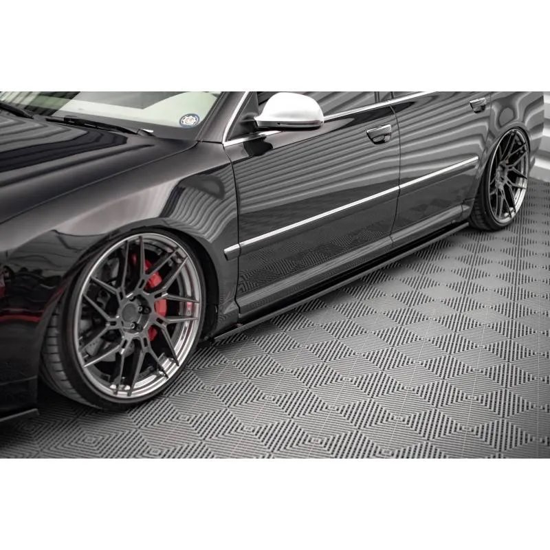 Maxton - RAJOUTS DES BAS DE CAISSE POUR AUDI S8 D3 Noir Brillant