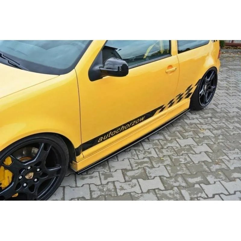 Maxton - RAJOUTS DES BAS DE CAISSE POUR VW GOLF IV R32 Noir Brillant