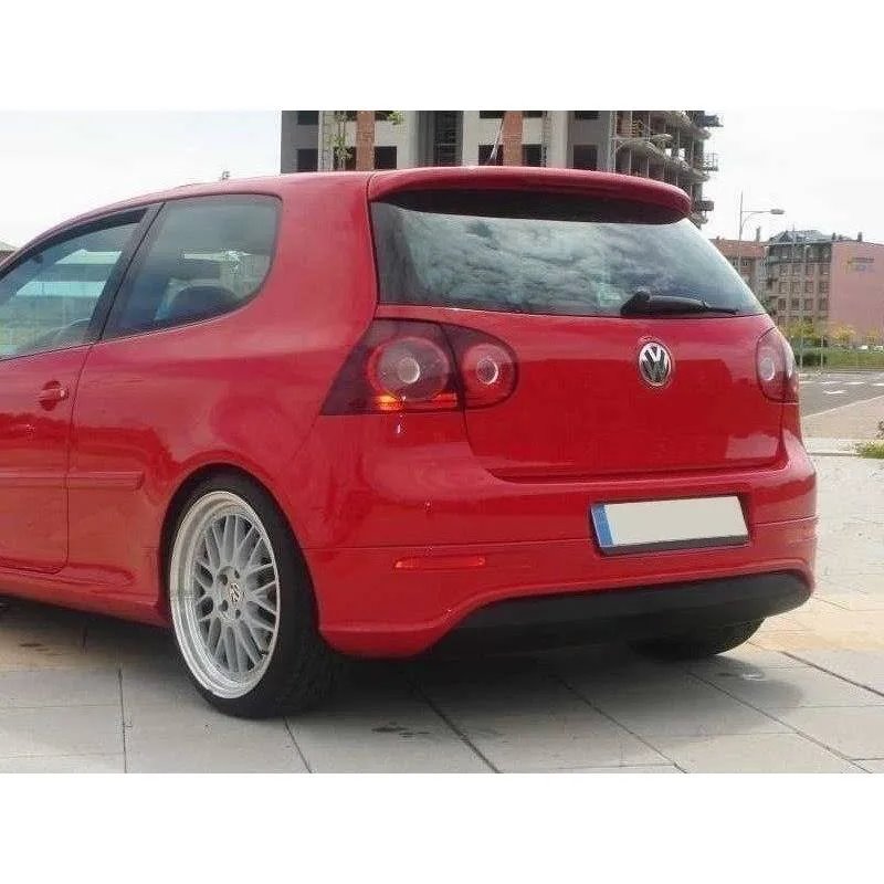 Maxton - RAJOUT DU PARE-CHOCS ARRIÈRE VW GOLF V R32 (version sans sortie pour pot final d'echappement