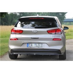 Maxton - Arriere Lame (AVEC UNE BARRE VERTICALE) HYUNDAI I30 MK3 HATCHBACK Noir Brillant