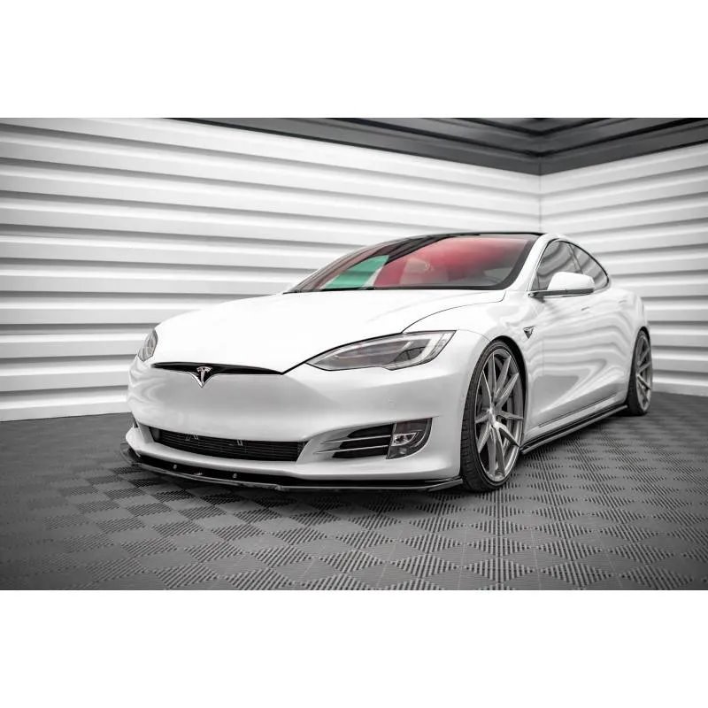Maxton - LAME DU PARE-CHOCS AVANT V.1 Tesla Model S Facelift Noir Brillant