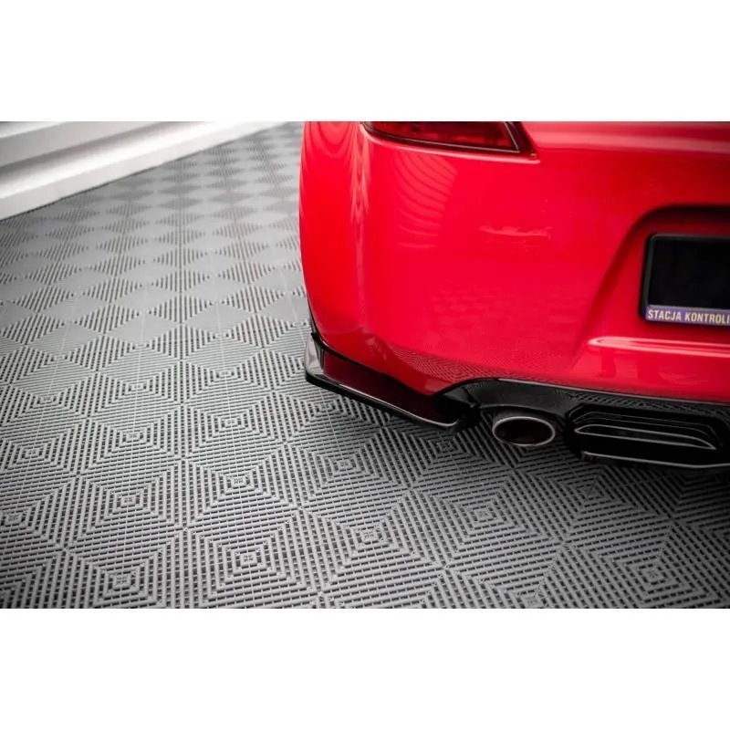 Maxton - Lames De Pare-Chocs Arrière Latérales V.2 Nissan 370Z Noir Brillant
