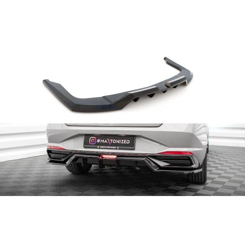 Maxton - Arriere Splitter (avec une barre verticale) Hyundai Elantra Mk7 Noir Brillant