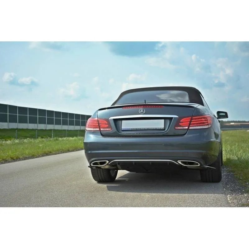 Maxton - RAJOUT DU PARE-CHOCS ARRIERE Mercedes - Benz E Coupe / Cabrio C207 Facelift / A207 Facelit Noir Brillant