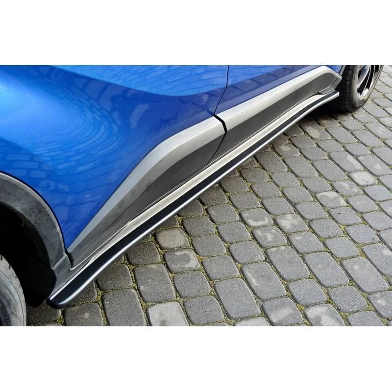 Maxton - SET DES DIFFUSEUR DES BAS DE CAISSE TOYOTA C-HR Noir Brillant
