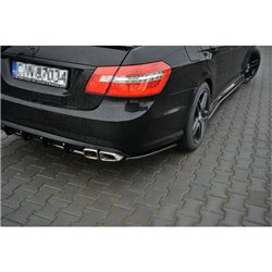 Maxton - LAME DU PARE-CHOCS ARRIERE MERCEDES-BENZ E63 AMG W212 Noir Brillant