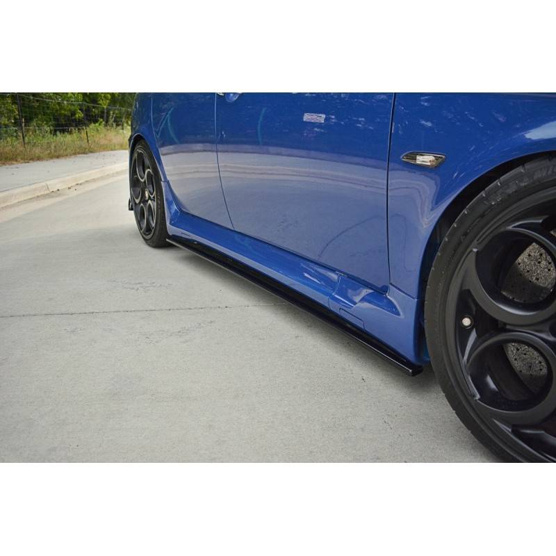 Maxton - SET DES DIFFUSEUR DES BAS DE CAISSE ALFA ROMEO 156 GTA Noir Brillant