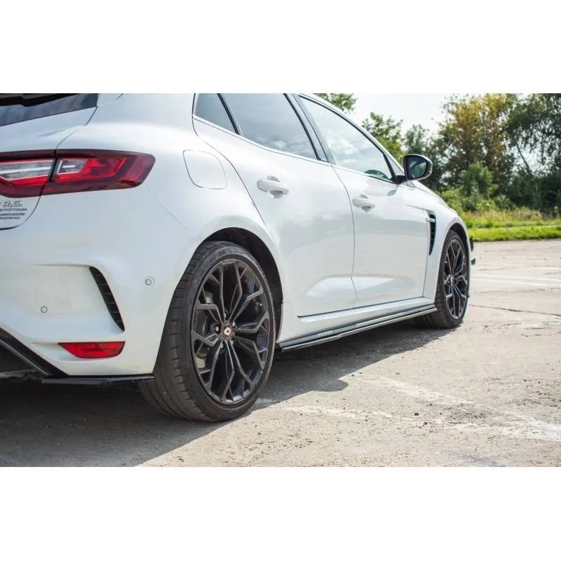 Maxton - SET DES DIFFUSEUR DES BAS DE CAISSE Renault Megane IV RS Noir Brillant