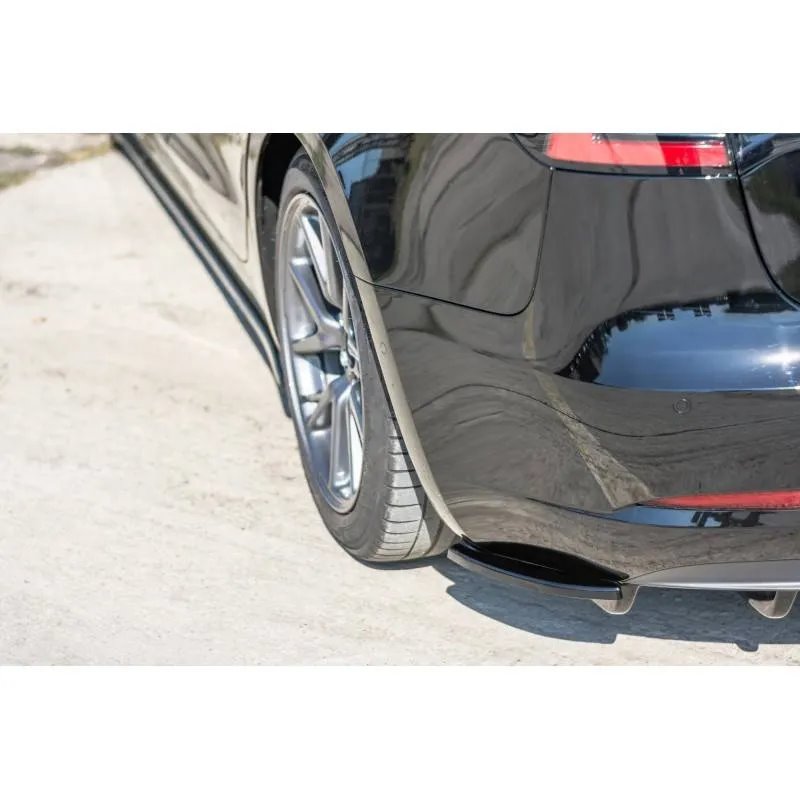 Maxton - Lame du pare-chocs arriere Tesla Model 3 Noir Brillant