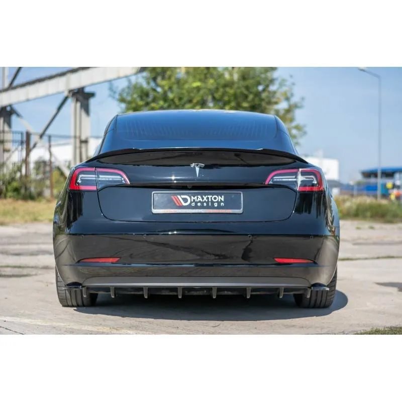 Maxton - Rajout du pare-chocs arriere Tesla Model 3 Noir Brillant