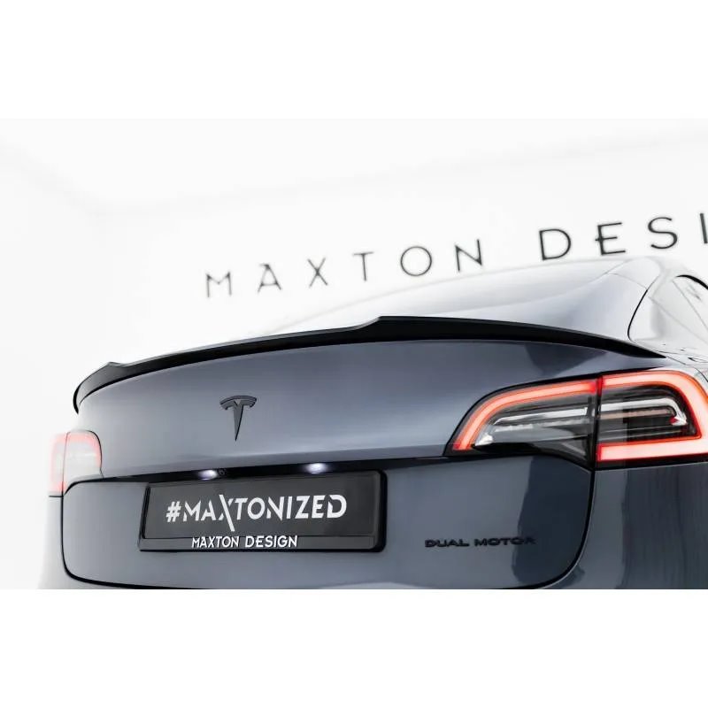 Maxton - Becquet extension Tesla Model 3 Noir Brillant
