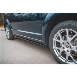 Maxton - Set des diffeuseur des bas de caisse Fiat Freemont Noir Brillant