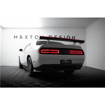 Maxton - Carbon Spoiler + LED Dodge Challenger Mk3