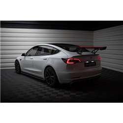 Maxton - Carbon Spoiler + LED Tesla Model 3