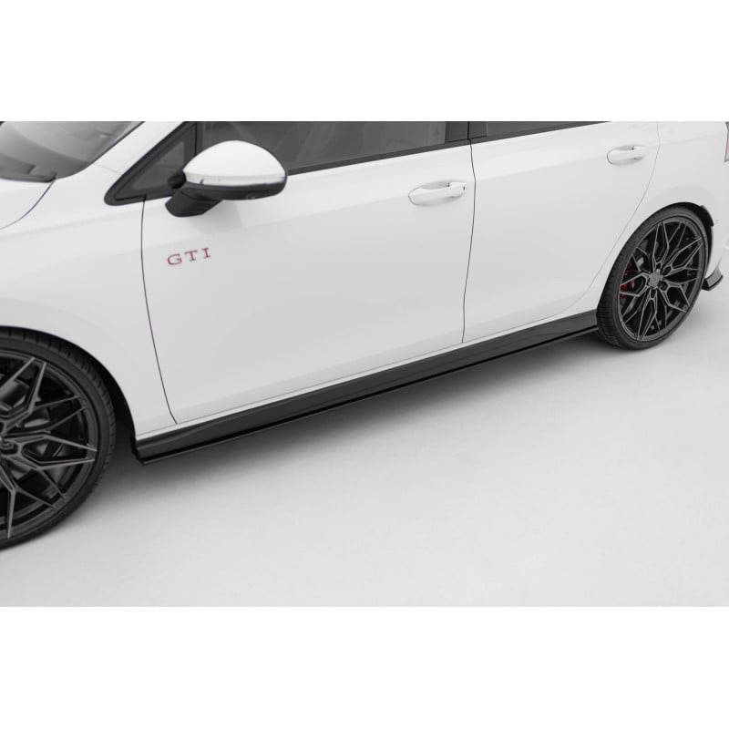 Maxton - Street Pro Rajouts Des Bas De Caisse V.2 Volkswagen Golf GTI / GTE / GTI Clubsport / R-Line Mk8 Noir-Rouge