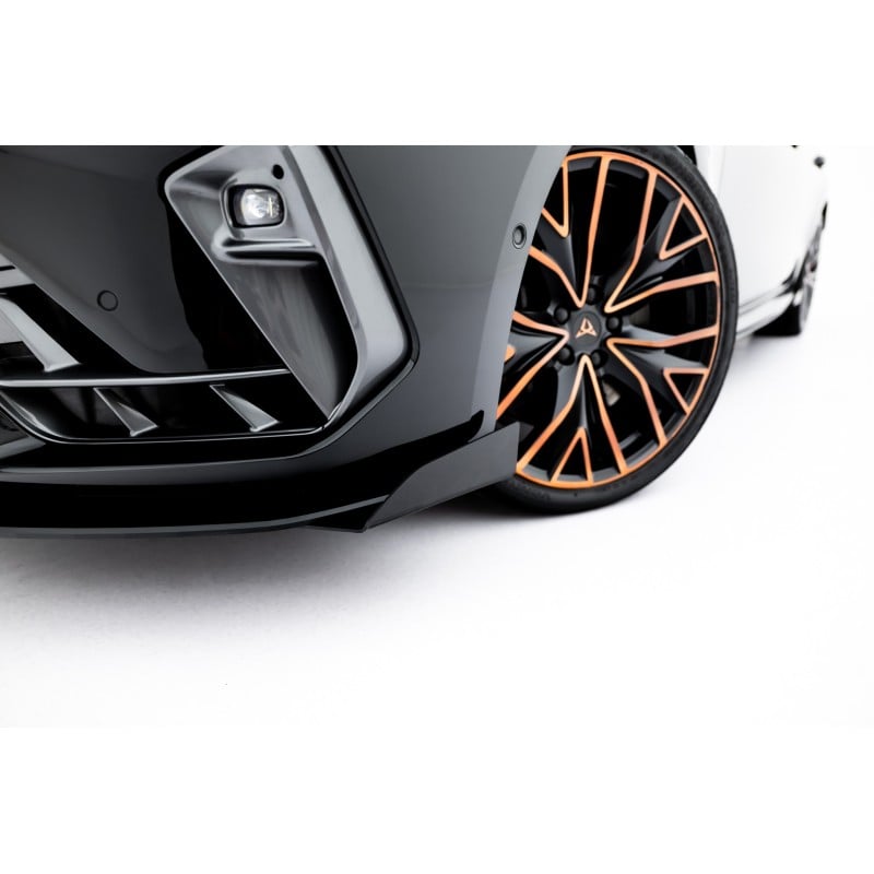 Maxton - Front Flaps Flaps Cupra Leon ST / Hatchback Mk1 Facelift