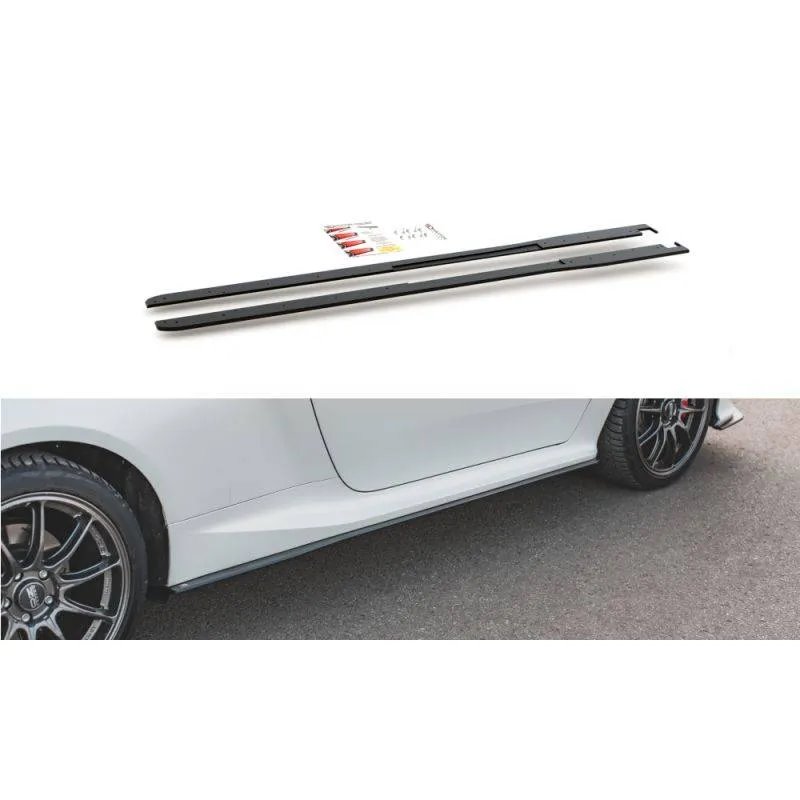 Maxton - Street Pro Rajouts Des Bas De Caisse Toyota GR Yaris Mk4 Noir-Rouge