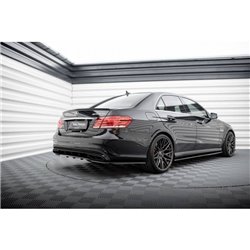 Maxton - Arriere Lame (avec une barre verticale) Mercedes-Benz E63 AMG Sedan W212 Facelift Noir Brillant