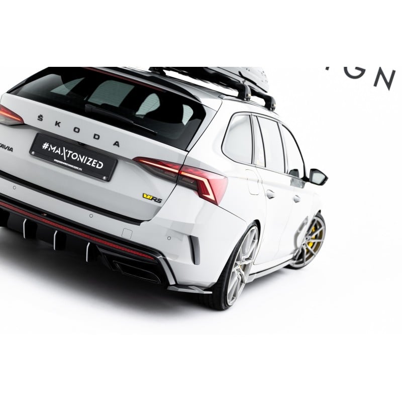 Maxton - Lames De Pare-Chocs Arrière Latérales V.7 Skoda Octavia RS Liftback / Combi Mk4