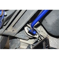 Barre de renfort inférieure arrière Suzuki Swift